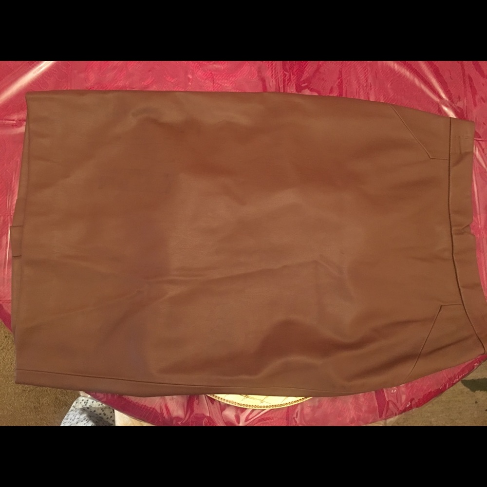 Brown skirt